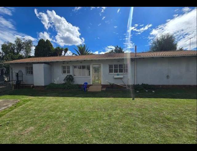 3 BEDROOM HOUSE FOR SALE IN BRACKENDOWNS